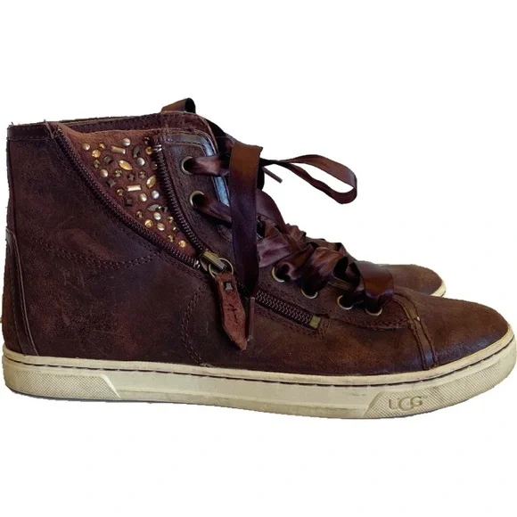 UGG Blaney Crystals Brown Leather Ankle Booties Fashion Sneakers Size 7.5 Comfy - Picture 2 of 15